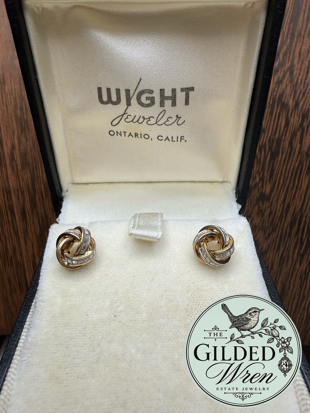 14K Gold Two Tone Textured Love Knot Stud Earrings 1.55g 10mm